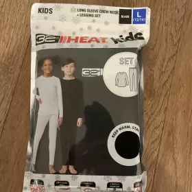 32 Degrees 192166347867 Kids Heat Set Size L Black Long Sleeve Top And Leggings Underwear