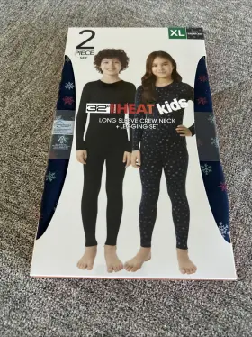 32 Degrees 198384087394 Heat Kids Long Sleeve Crew Neck Legging Set Navy Snowflake- Xl