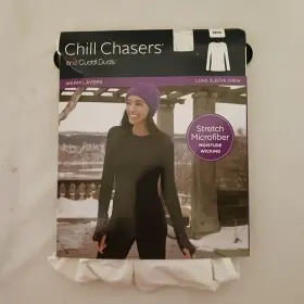 Cuddl Duds 086201524668 Long Sleeve Crew Top M Chill Chasers Warm Layers Stretch Microfiber
