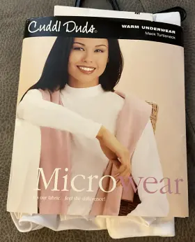 Cuddl Duds 086201782990 Micro Wear Warm Underwear Long Sleeve Mock Turtleneck Medium White
