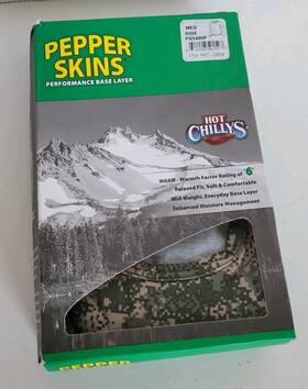 Hot Chillys 614996501597 Pepper Skin Performance Base Layer Size Youth M Shirt Camouflage New