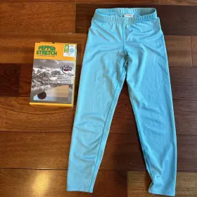 Hot Chillys 614996843765 Pepper Stretch Youth Midweight Bottom Light Blue Small
