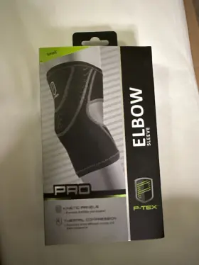 P-texe200 P-tex Pro Elbow Sleeve With Kinetic Panels And Thermal Compression Small Black