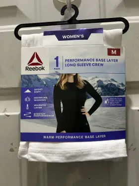 Reebok 766159515023 New Womens Warm Performance Base Layer Long Sleeve Crew. Size M. Warmth