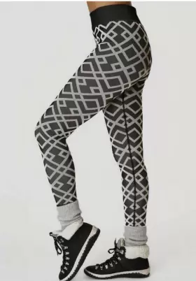 Sb6733 Sweaty Betty New Ski Base Layer Leggings Sb200 Geo Jacquard Black Size Large L