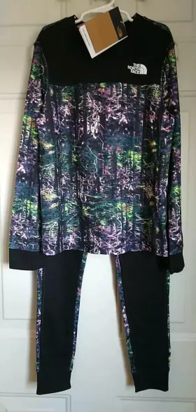 The North Face 196248640242 Teen Waffle Base Layer Top And Pants Set Size M 10