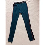 Helly Hansen Lifa Merino Wool Thermal Base Layer Pants Youth Size 10 / 140 Pre-owned. Price: $30.00.