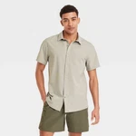 Motion Men's Short Sleeve Woven Poplin Shirt Quick Dry Olive Green Small New. Price: $9.15.