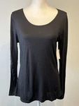 32 Degrees Heat New W/ Tags Women's Long Sleeve Base Layer T- Shirt, Black, Xl. Price: $18.00.