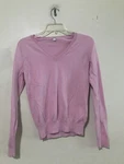 Uniglo Cashmere Cotton Size Lilac V Neck Sweater Women Stylish High Quality New. Price: $99.00.