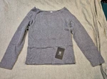 Suuksess Women Long Sleeve Shirt Xl Gray Casual Top Runs Small New. Price: $8.99.