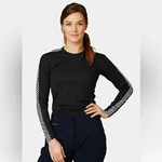 Helly Hansen Lifa Long-sleeve Crew Base Layer, Size M Pre-owned. Price: $30.00.