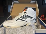 Reebok Men Pump Tz Retro Basketball High Tops White Black Orange HQ8803 Sz 11 New. Price: $199.99.