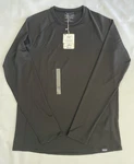 Patagonia Men Capilene Midweight Crewneck Top Shirt Base Layer Size #44427 New. Price: $59.00.