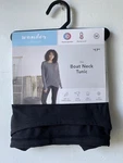 Wander Hottotties Women's Top Black Tunic Medium New. Price: $25.00.