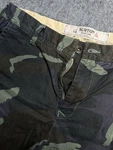 Burton Shorts Men Large Green Camo Cotton Blend Dry Ride Down Underlayer Duck Pre-owned. Price: $34.99.