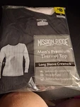 Mission Ridge Men's Black Premium Long Sleeve Crewneck Thermal Top Size Xl Nwt New. Price: $8.00.