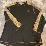 Realtree Xtra Mens Xl Thermal Shirt Black Camo Waffle Knit Long Sleeve Crew Neck Pre-owned. Price: $16.99.
