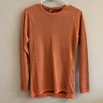 $120 Smartwool Women's Classic Merino Base Layer Top-wild Salmon Picante-medium New. Price: $39.99.