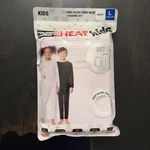 32 Degrees Heat Kids Long Sleeve Crew Neck & Legging White Set Sz (12/14) New. Price: $13.00.