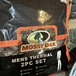 Mossy Oak Mens Thermal Underwear Set M- Black Bin 1 New. Price: $12.00.